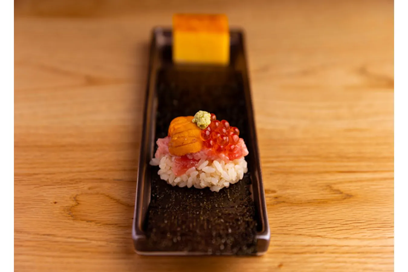 ▲うに、いくら、まぐろのかき身を贅沢に味わえる「座銀ロール」