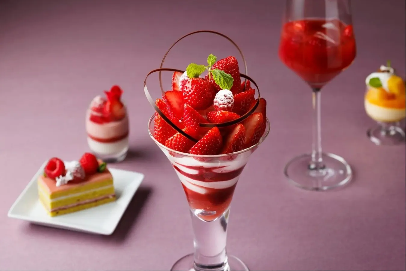 ▲「ストロベリーパフェ」