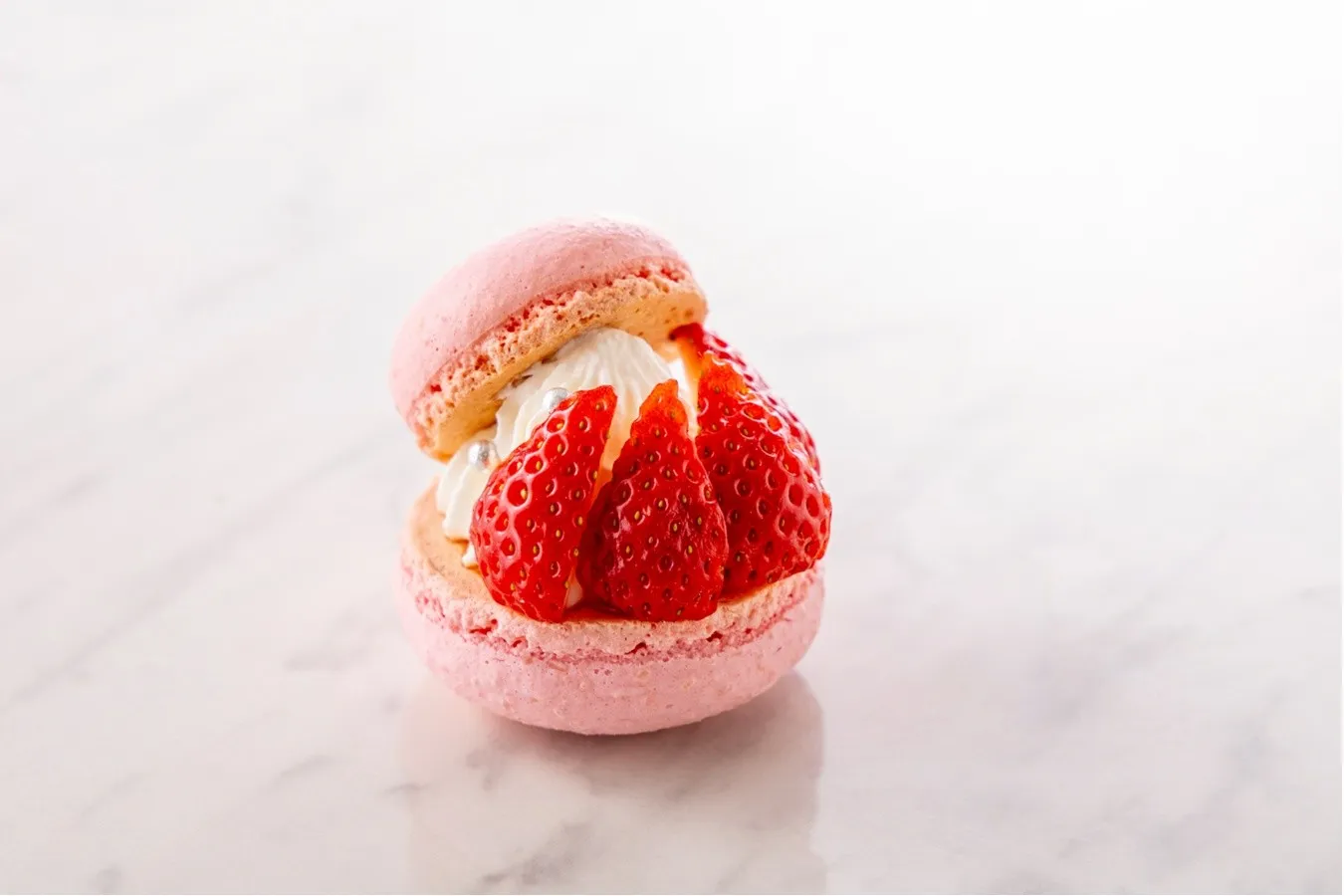 ▲「国産いちごの生トゥンカロン」