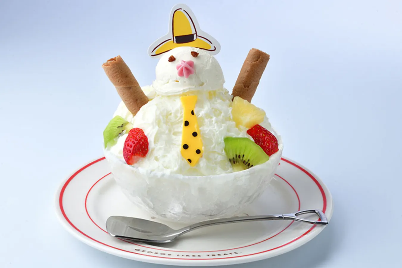 ▲「黄色いぼうしのおじさん？いろどりフルーツのかき氷！」（1,480円） © & ® UCS LLC and HC LLC