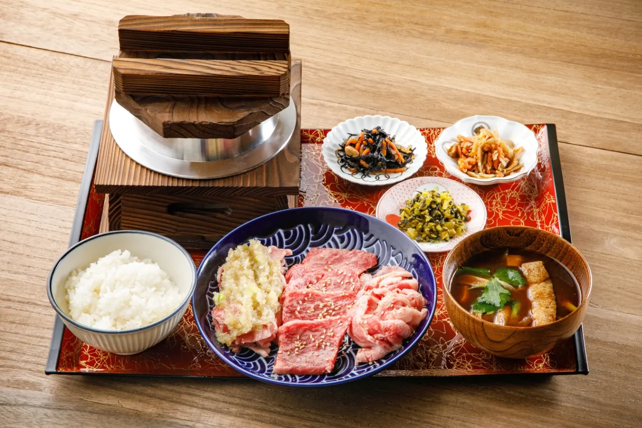 ▲よいち満腹定食