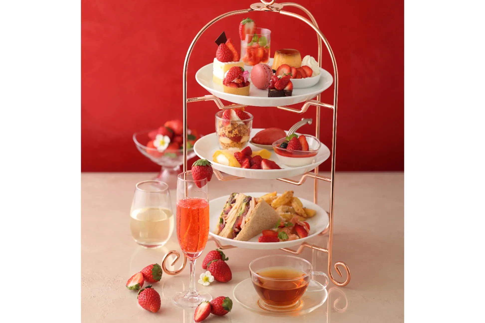 キハチ 青山本店】希少なイチゴ “まりひめ”のアフタヌーンティーが登場！