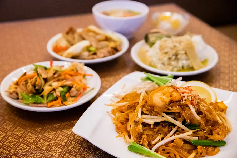 990円で本格タイ料理食べ放題！神楽坂のタイ国政府認定レストランで満足するまでめしあがれ！