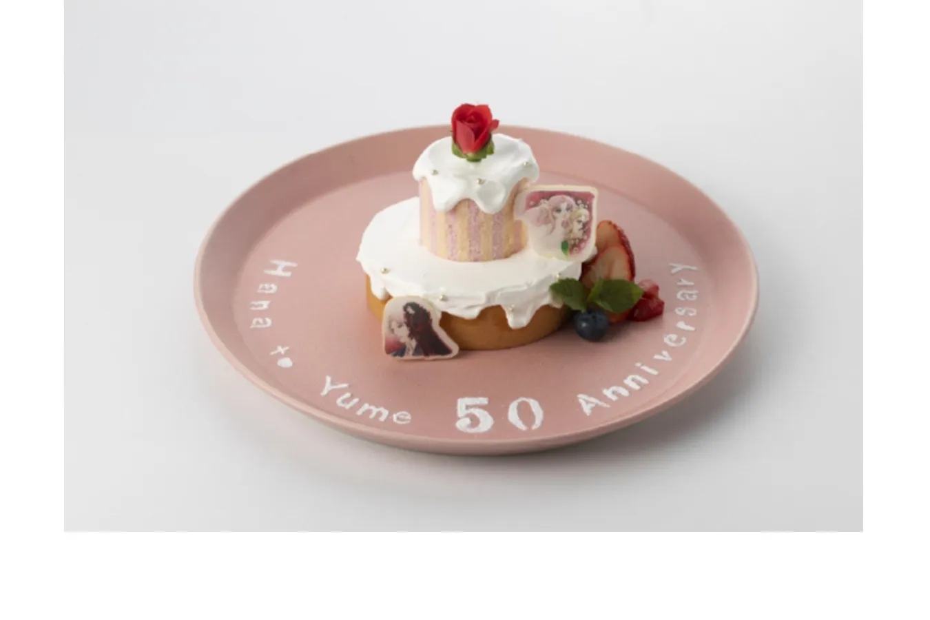 ▲「マヤたちからの『花とゆめ創刊50周年アニバーサリーケーキ』」©美内すずえ／白泉社