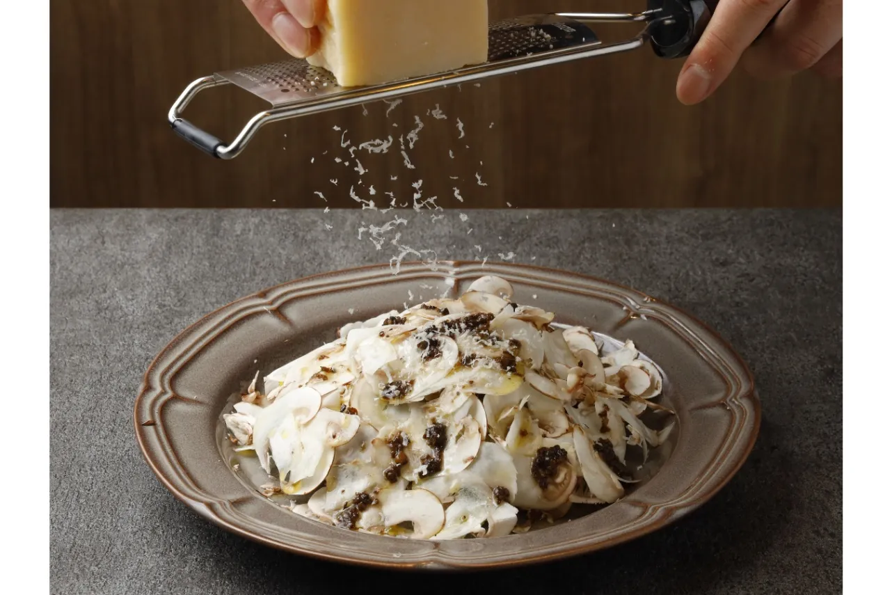 ▲「フレッシュマッシュルームのサラダ～トリュフドレッシング～」