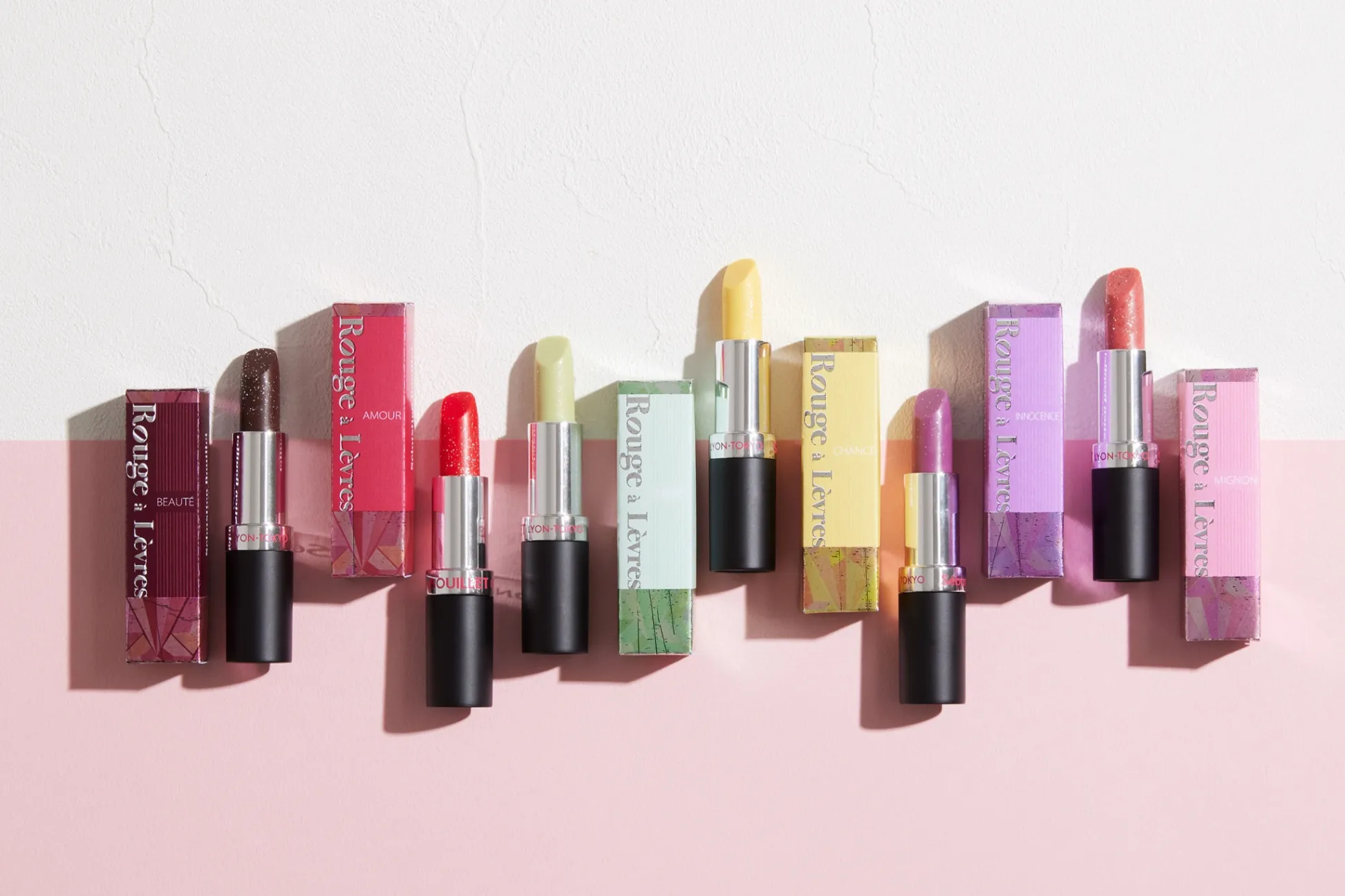 まるで“口紅”なショコラも！「セバスチャン・ブイエ」からバレンタイン