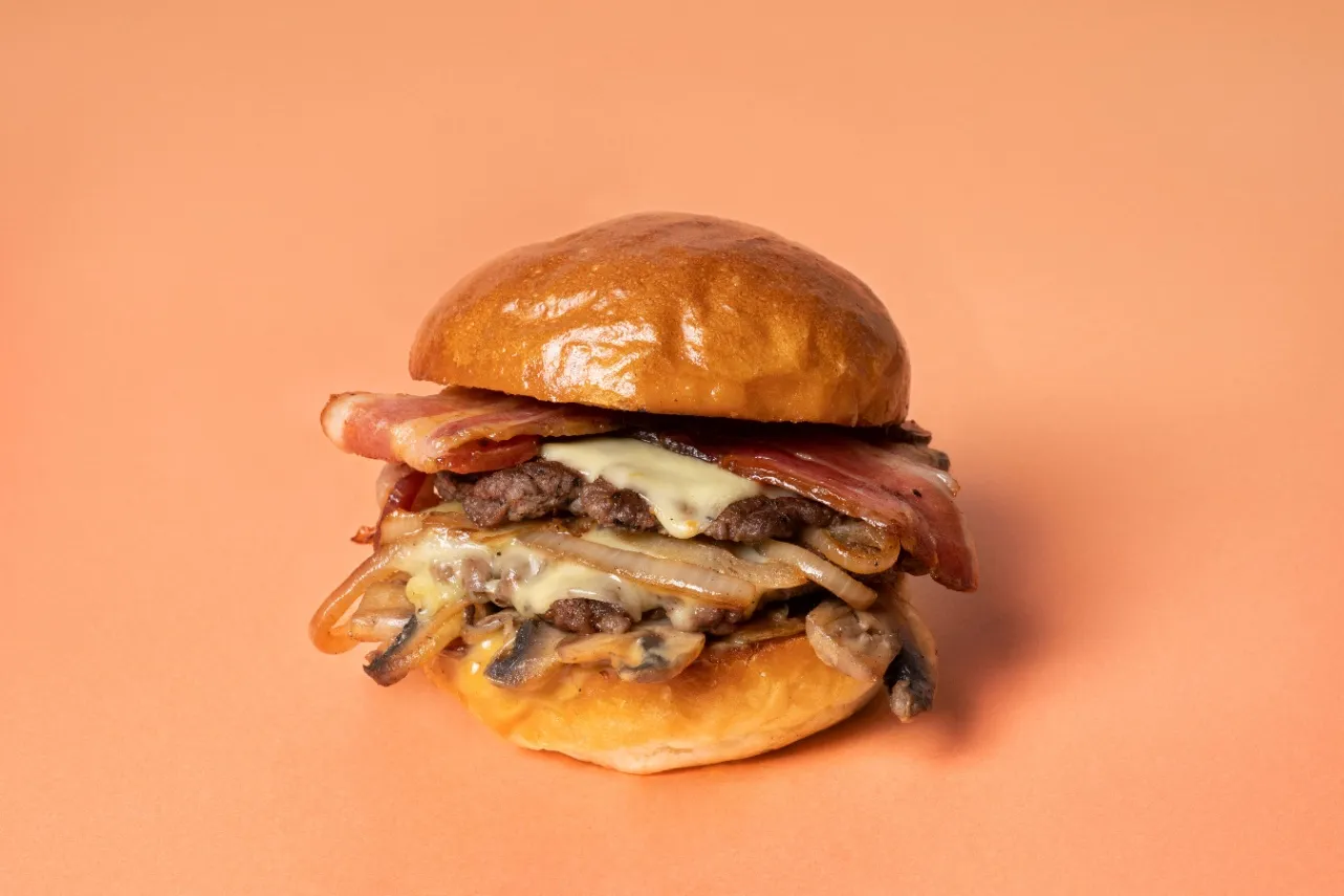 “スマッシュバーガー”専門店「J.S. BURGERS Jr.」越谷レイクタウンにオープン_1447080