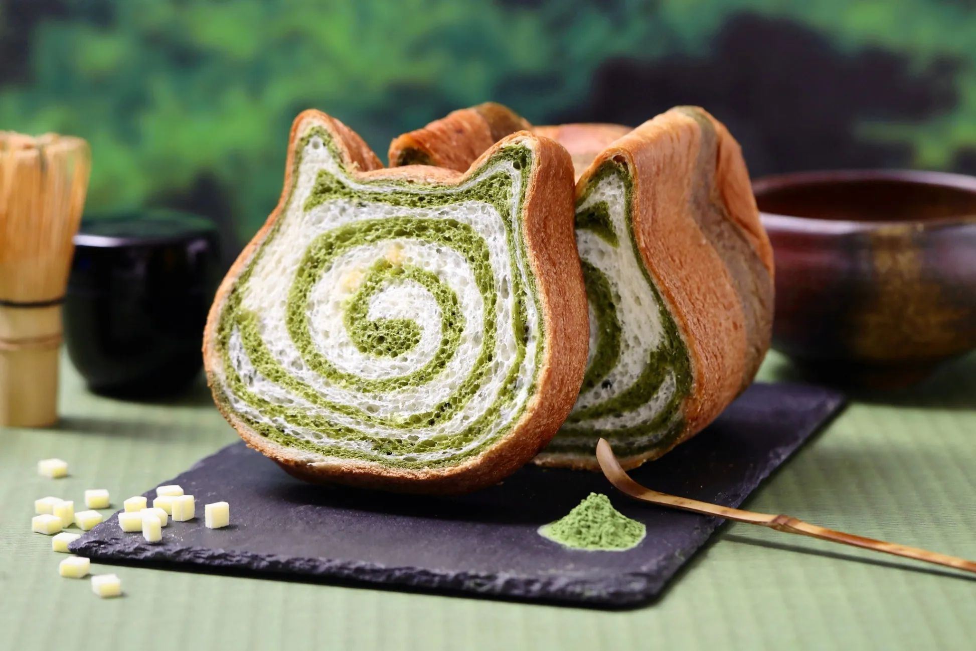 ねこねこ食パン×「祇園辻󠄀利」“宇治抹茶”の風味広がる新作パン！