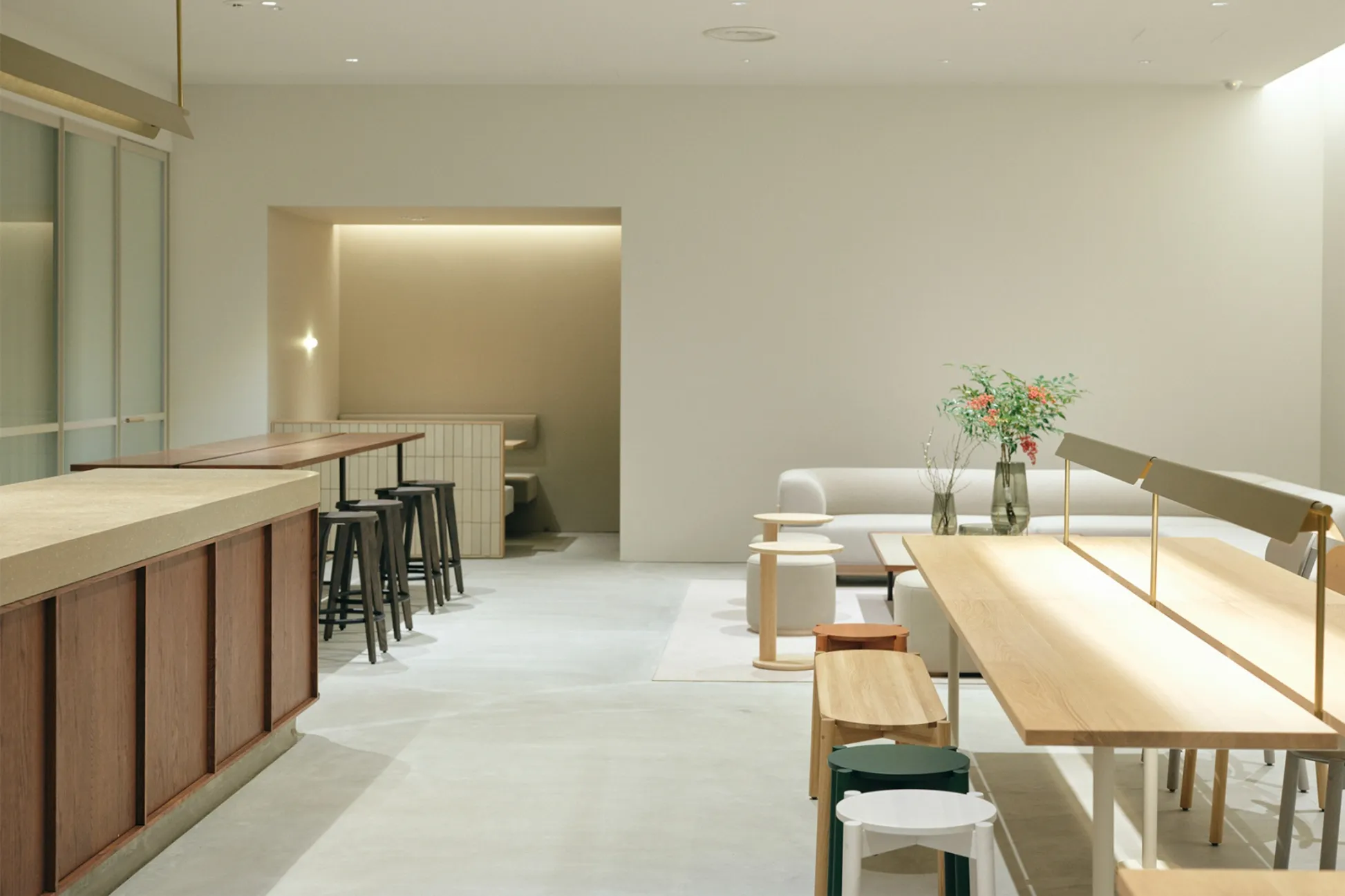 スペシャルティコーヒー専門店「COMFORT STAND¹ 」が半蔵門にオープン