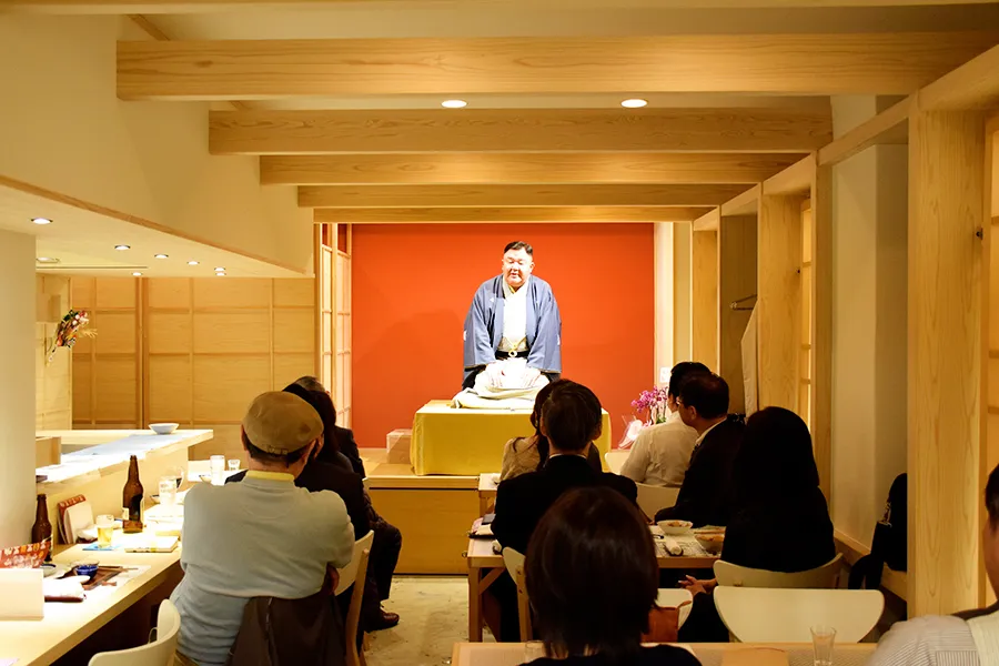 落語と絶品料理を楽しめる♪「笑点」元ディレクターが切り盛りする小料理屋で、お腹も心も満たされた