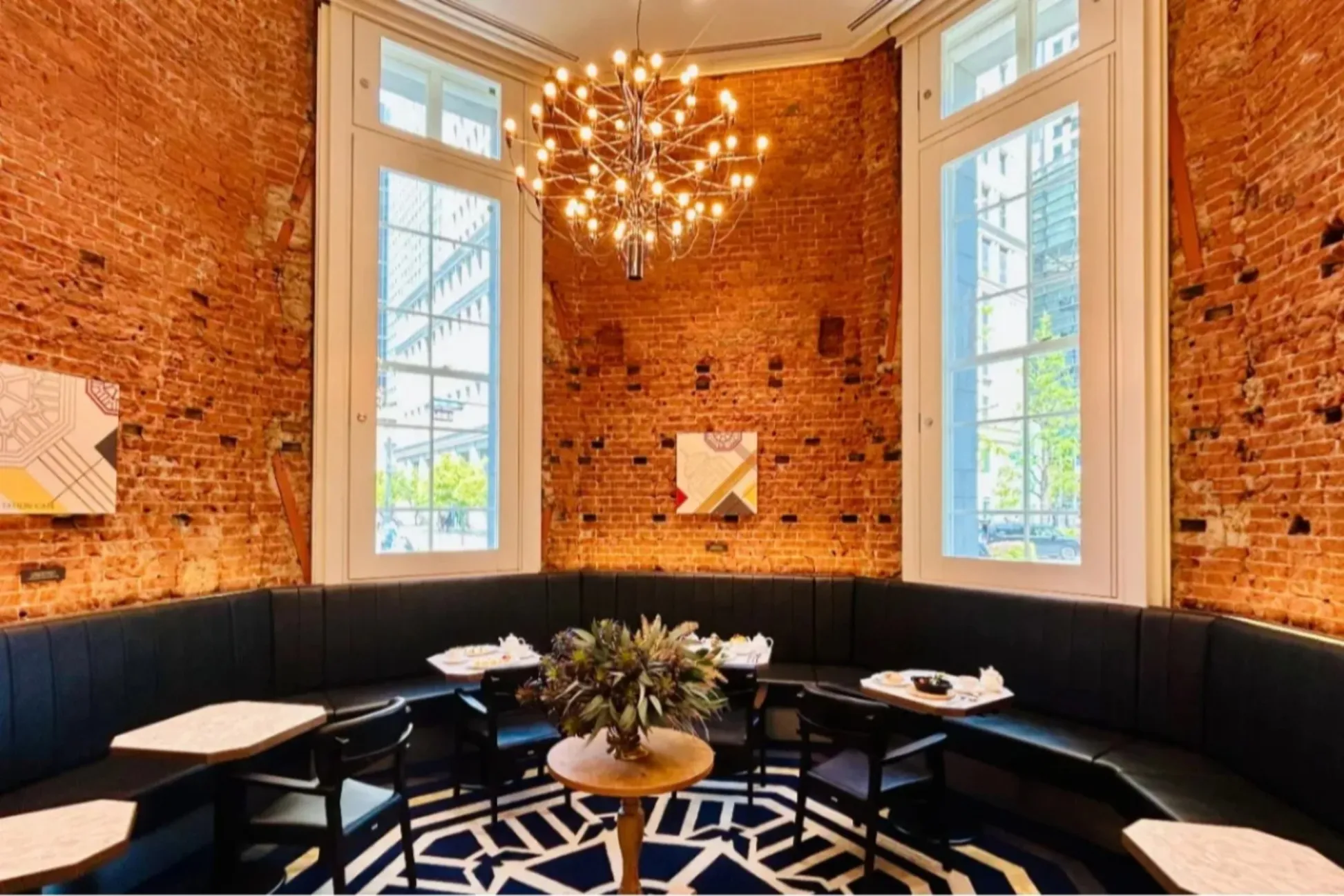 駅舎の歴史的質感を体感できるカフェ「東京ステーションカフェ ザ ノースドーム」東京駅にオープン