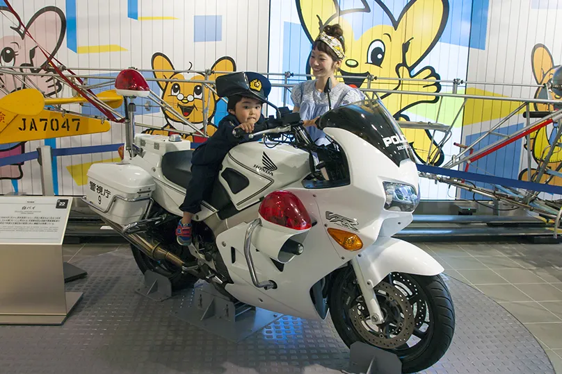 【無料】制服撮影から指紋採取体験まで！ポリスミュージアム（警察博物館）を徹底レポート