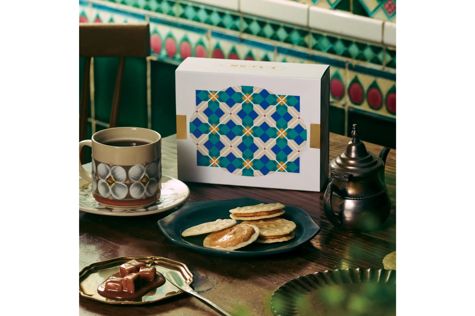 “懐かしくて新しい”米菓専門店「トーキョー煎餅」が八重洲にオープン