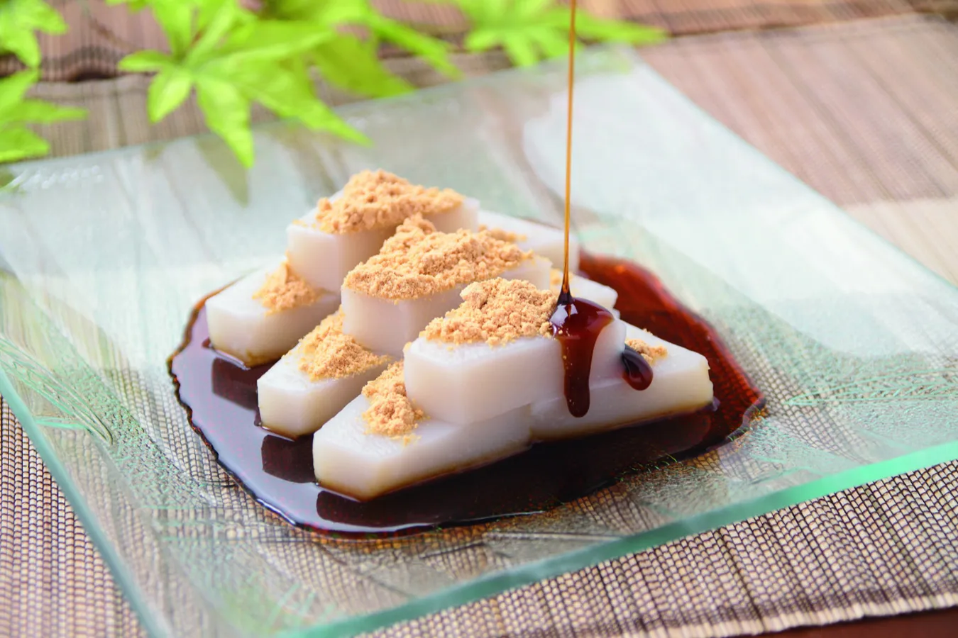 うちわモチーフの飴も！手土産で喜ばれる、涼しげ和菓子5選_397765