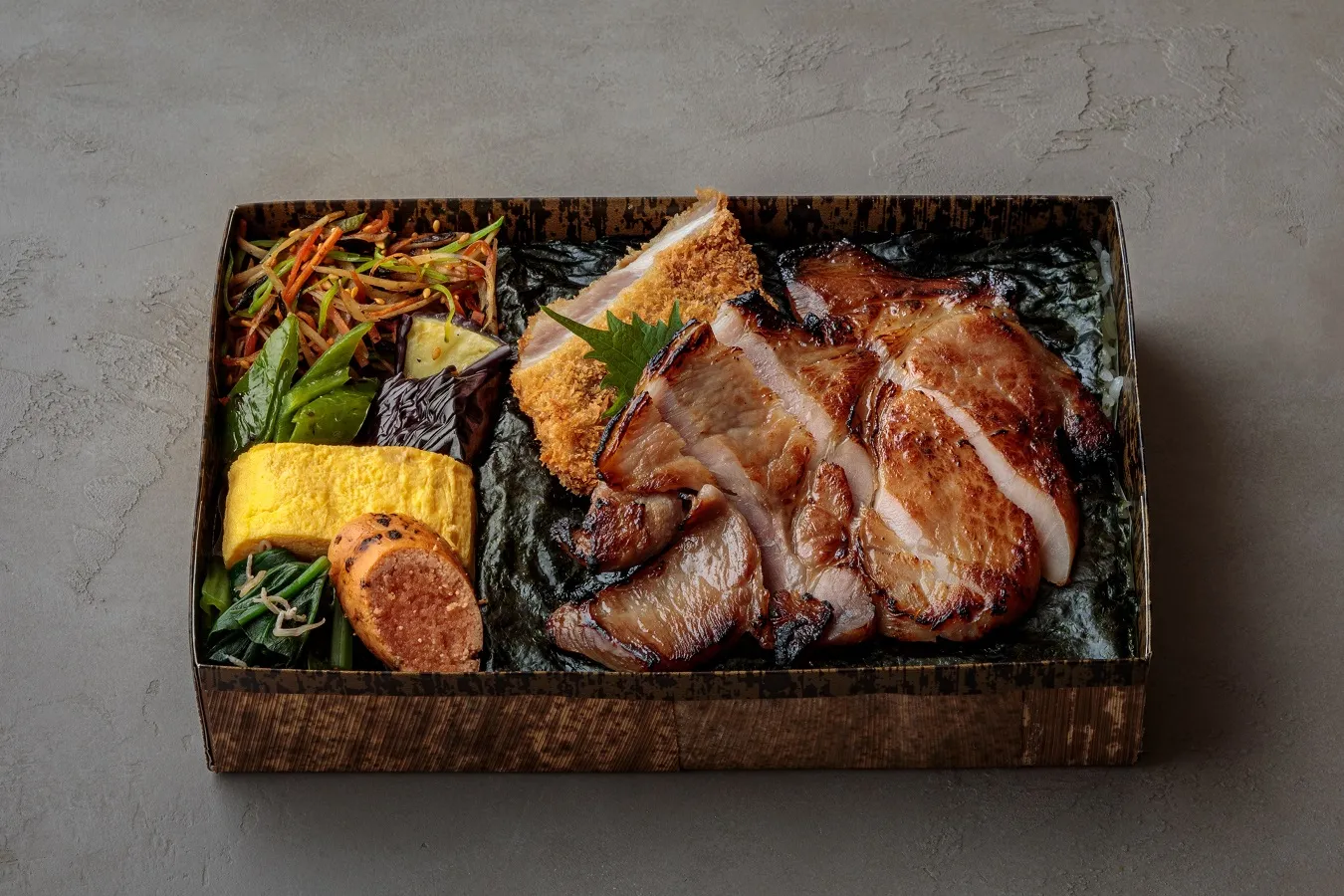▲「麹みそ焼弁当 天恵美豚」（2,280円）