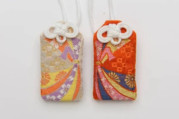 【東京】初詣デートに！カップルで行きたい「縁結び」神社まとめ