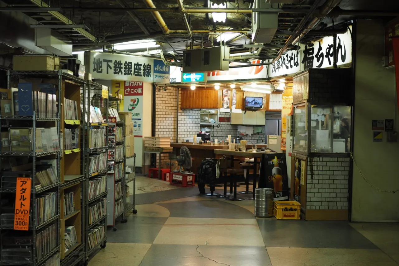 浅草のディープな焼きそば酒場へ!映画『PERFECT DAYS』ロケ地巡り_1614544