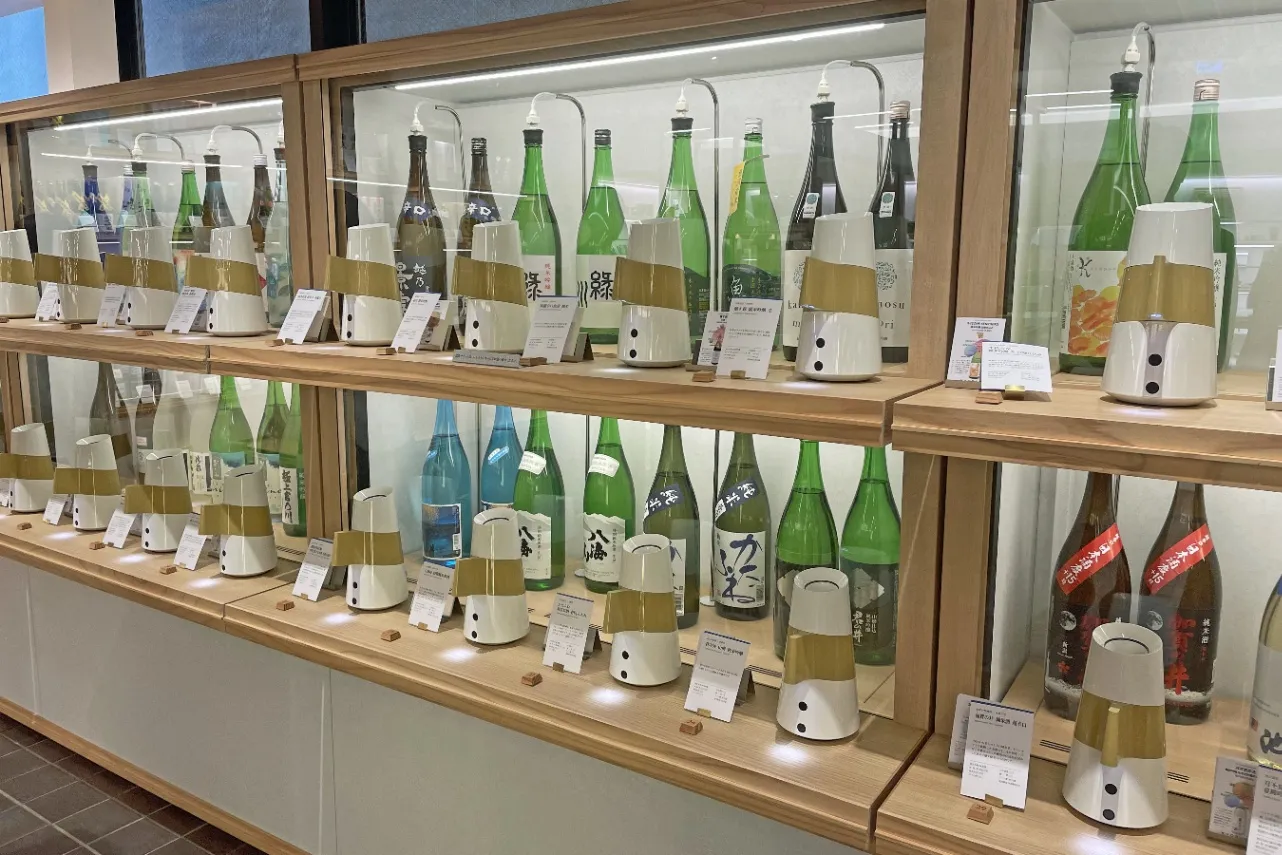 ▲「新潟清酒・THE SAKE Stand」（撮影：レッツエンジョイ東京編集部）
