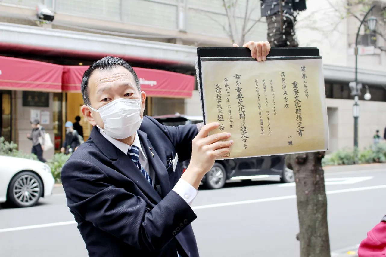 日本橋髙島屋コンシェルジュの仕事現場に密着!その“おもてなし”の真髄とは?_2600139
