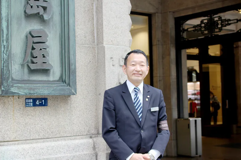 日本橋髙島屋コンシェルジュの仕事現場に密着！その“おもてなし”の真髄とは？