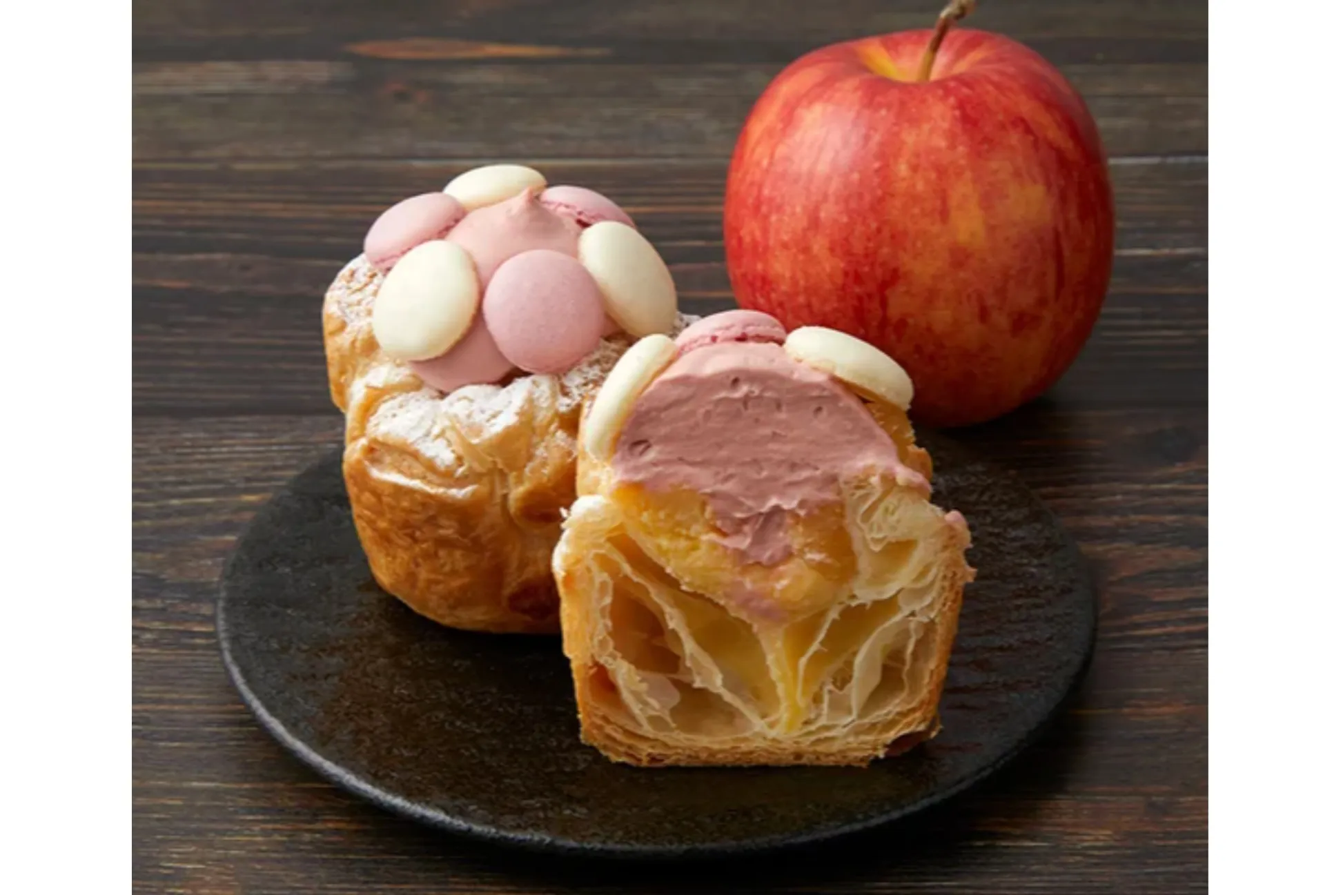 焼きたてアップルパイ専門店「パイマニア」甘酸っぱい“ラズベリー”の