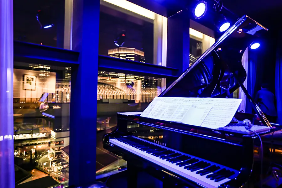 （PR）銀座の夜デートを格上げ！夜景と生演奏を同時に楽しめる「ミニケストラコンサート」でロマンチック体験