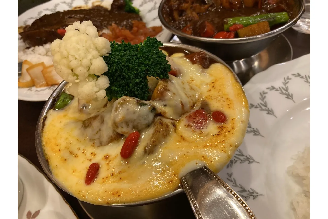 【偏愛カレー】ツウの5人が選ぶ「推しカレー」聖地31選_2490493