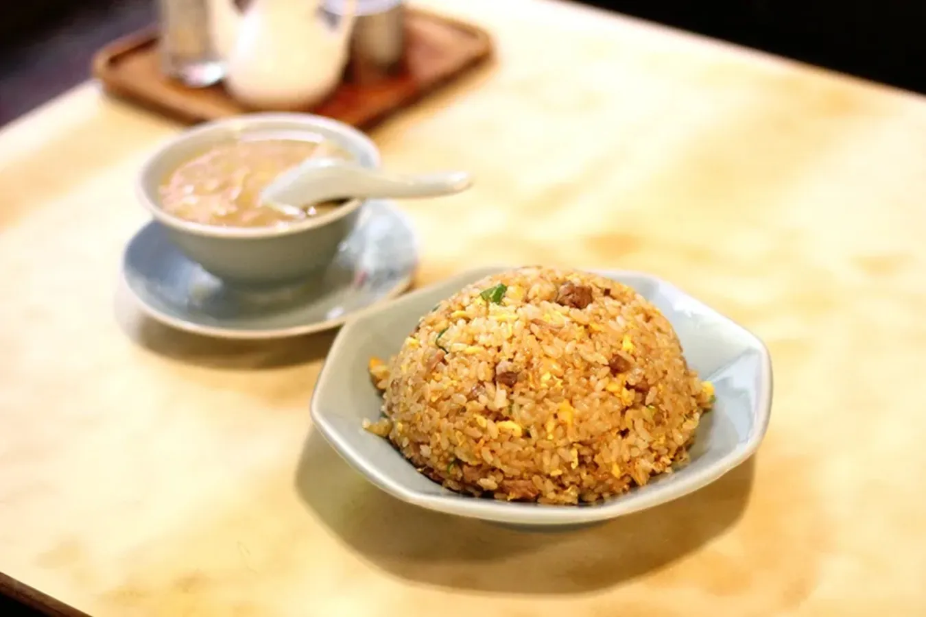 1日400食も売れる伝説のチャーハンを知ってる！？神楽坂でウワサの中華店へ行ってきた！_982253