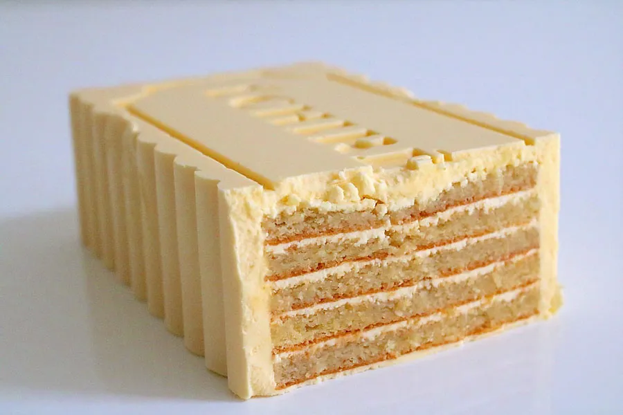 幻のバターケーキ「ガトー・エシレ ナチュール」実食レポ