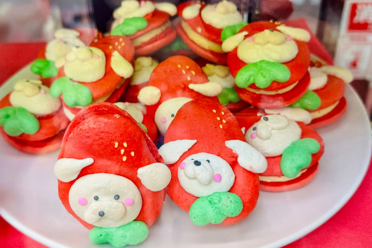 ▲クマの形をしたかわいらしいマカロンも！（撮影：レッツエンジョイ東京編集部）