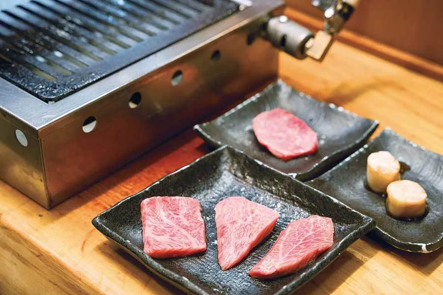 新宿の一人焼肉店まとめ！A5牛肉が1枚から注文OKのお店も