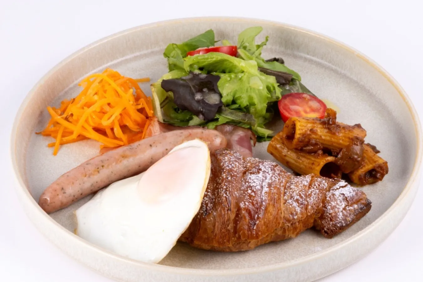 ▲「フレンチトースト＆ソーセージエッグプレート」（1,480円）