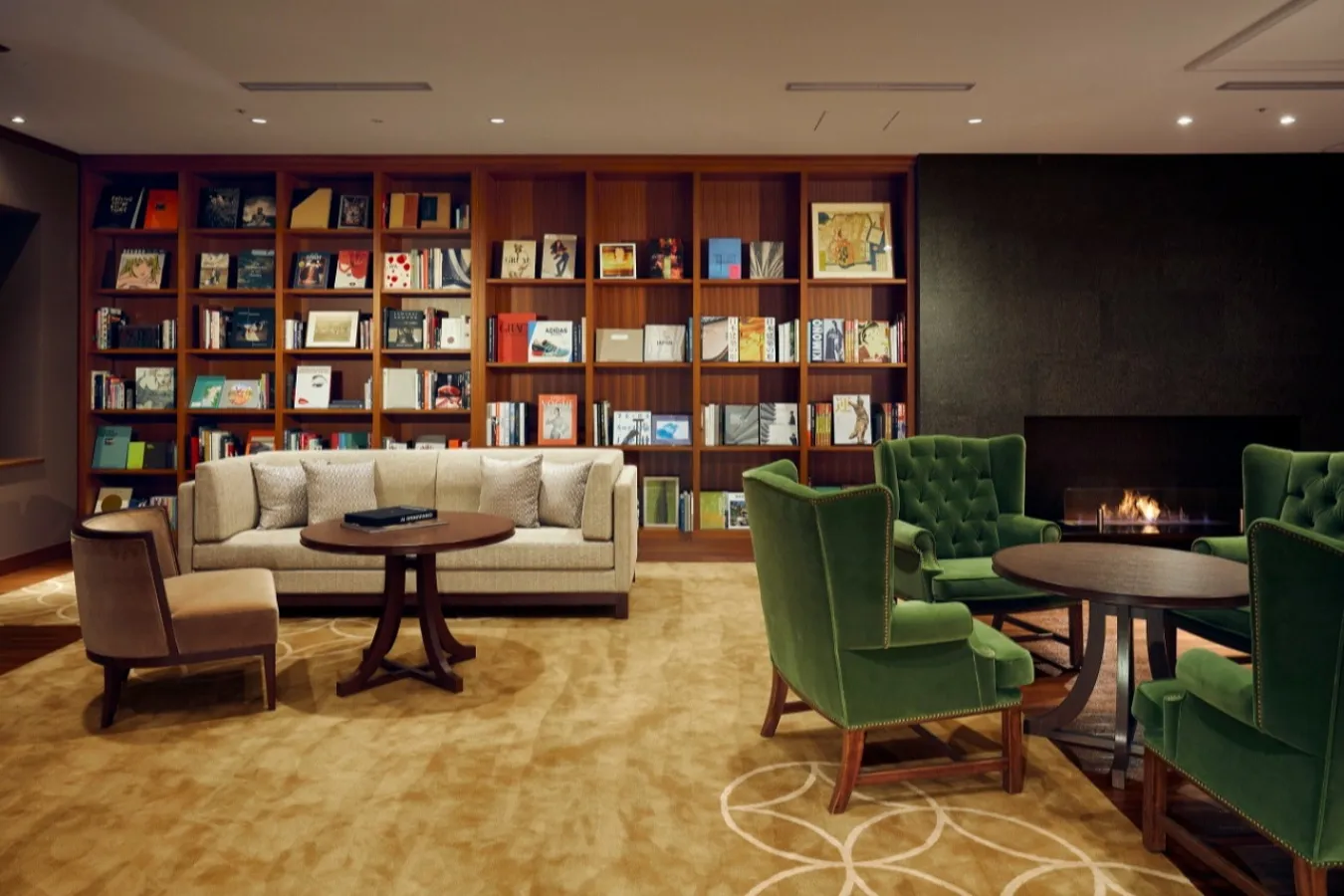 ▲ライブラリーラウンジ