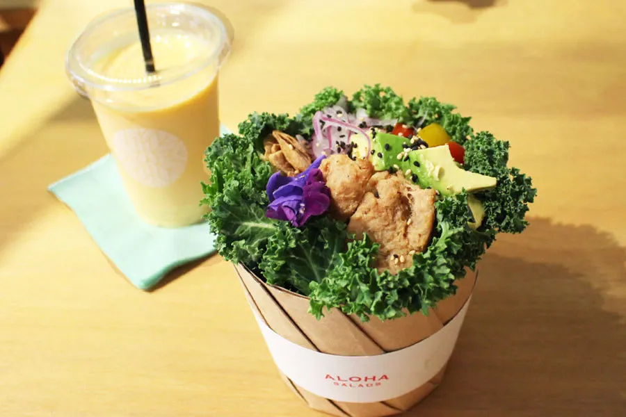 日本初出店！8年連続ハワイNo.1のサラダ専門店で、野菜たっぷりヘルシーランチ