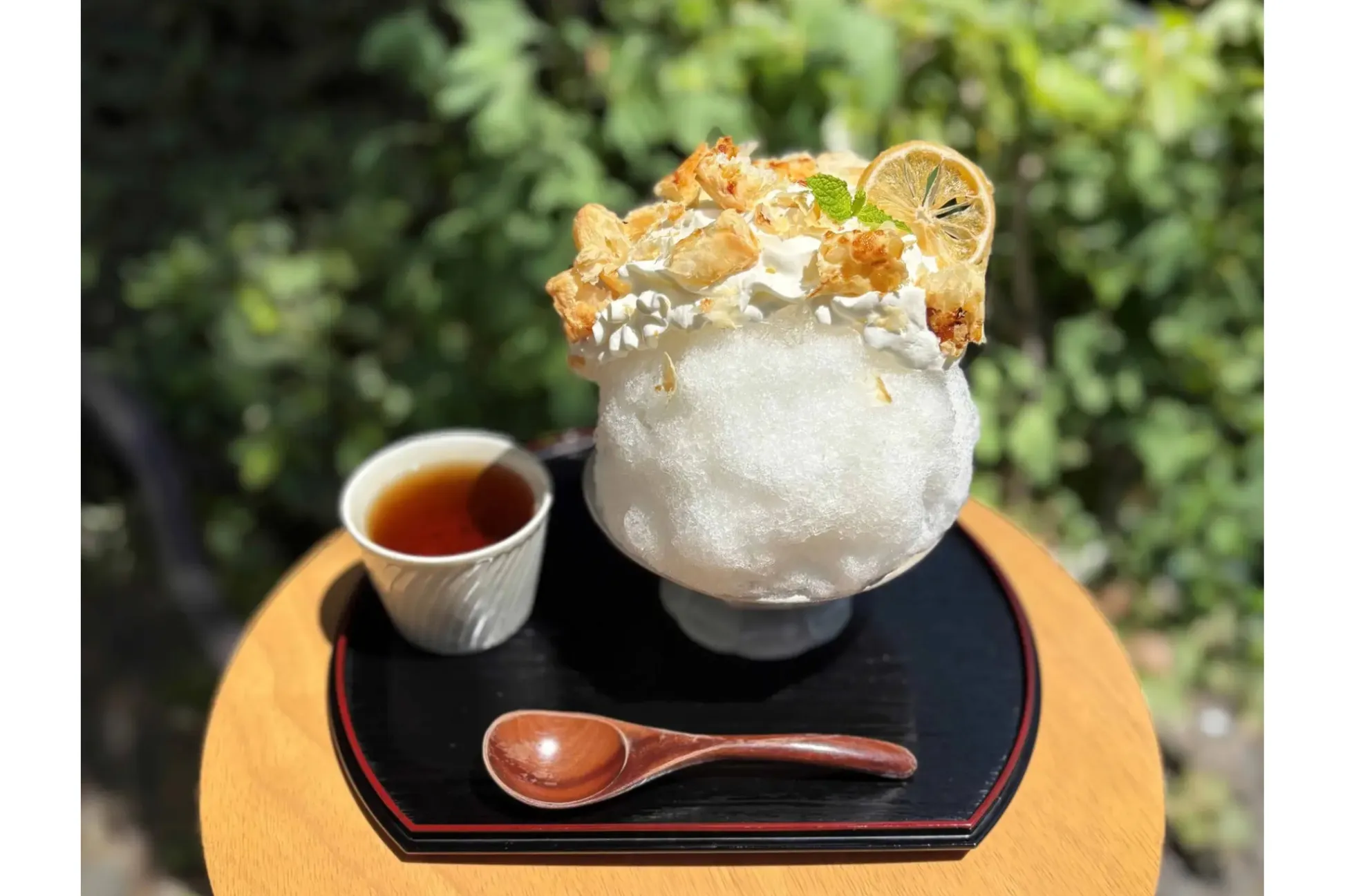 “レモンパイ”のような味わいが楽しめるかき氷！日本茶カフェ「八屋」より登場