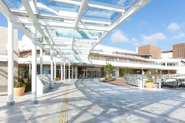 「テラスモール湘南」がリニューアル！約40店舗が続々オープン