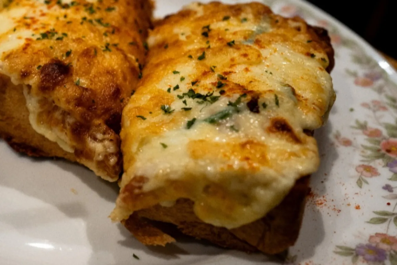 イタリア人も感動した"ピザトースト発祥の店”！有楽町の老舗喫茶「珈琲館 紅鹿舎」_1873538