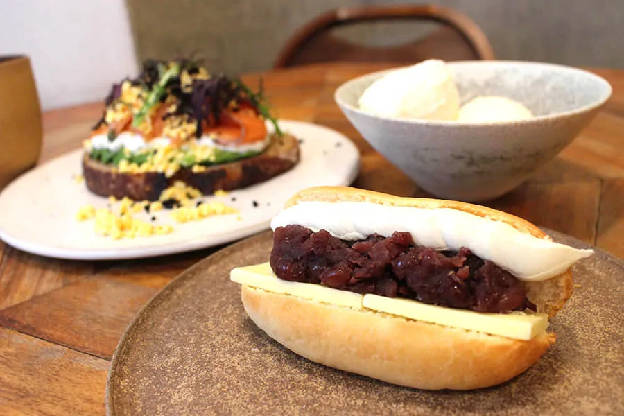 本格ビストロで540円のあんバターサンド！わざわざ行きたい朝ごはん