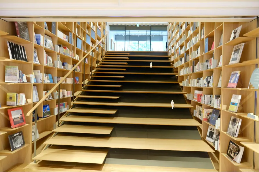 村上春樹のコレクションがズラリ！早稲田大学「国際文学館」レポ