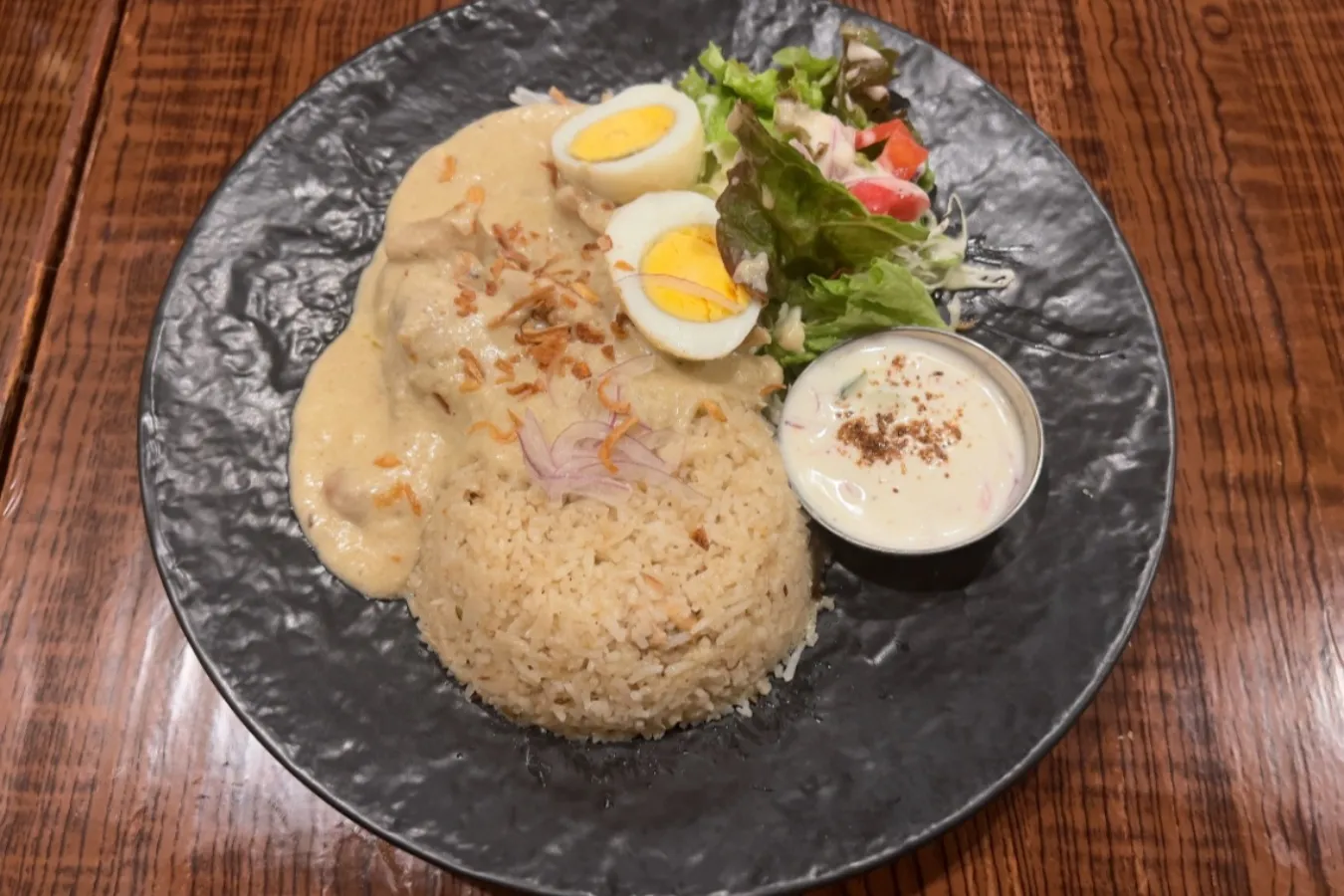 ▲「チキンビリヤニ＆コルマカレー」