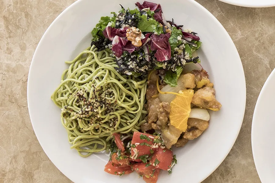 オシャレ美女も夢中な「罪悪感なく食べられる麺」とは！？人気ディレクターのインスタで話題なヘルシーグルメ3選