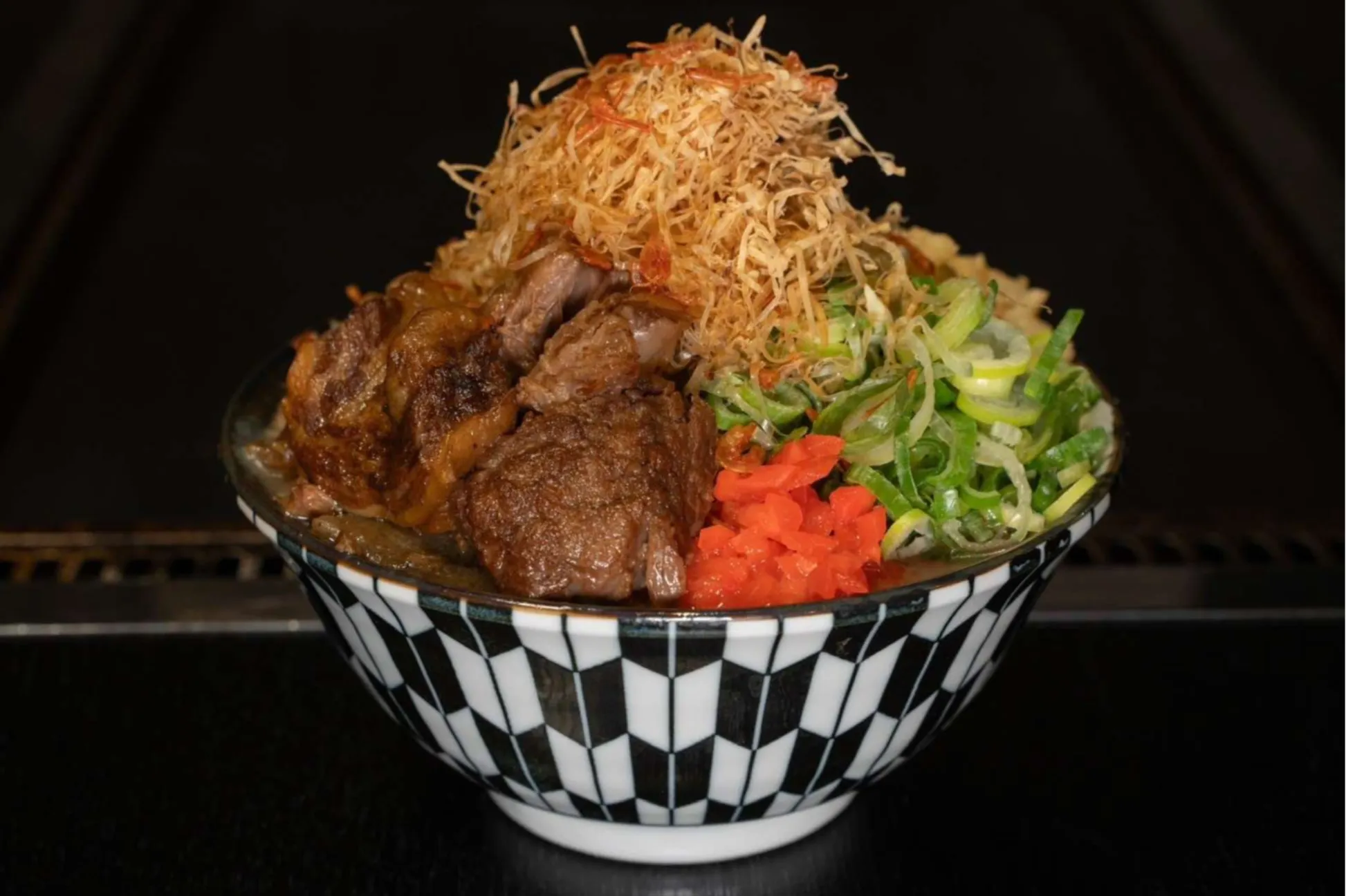 もんじゃ 土俵”があるもんじゃ専門店！？東京スカイツリー前に「もんじゃ伝次