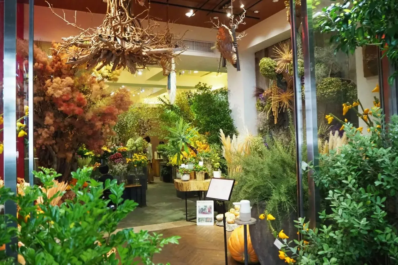 休日は外苑前で一人散歩！こだわりカフェやショップを巡る「半日コース」_1705559