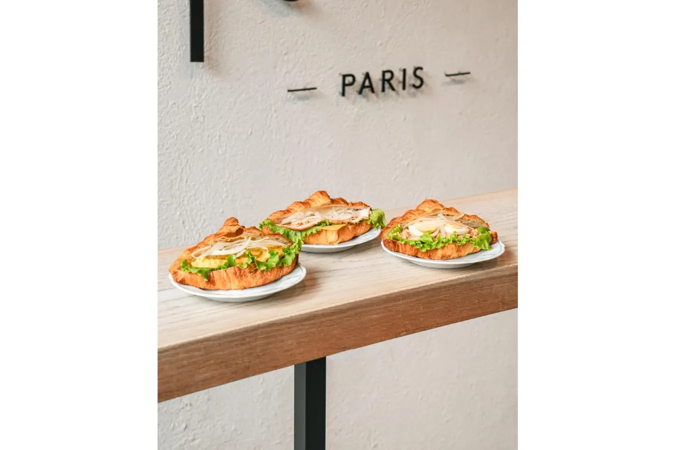 ▲Café Kitsuné Aoyama クロワッサンサンド