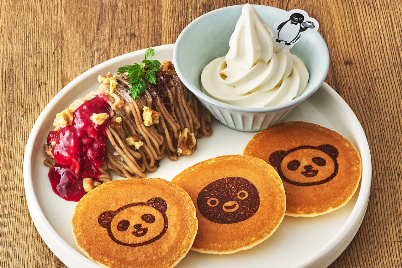 ▲「Suicaのペンギン モンブランパンケーキ」（単品1,280円）ⒸChiharu Sakazaki／JR東日本／DENTSU