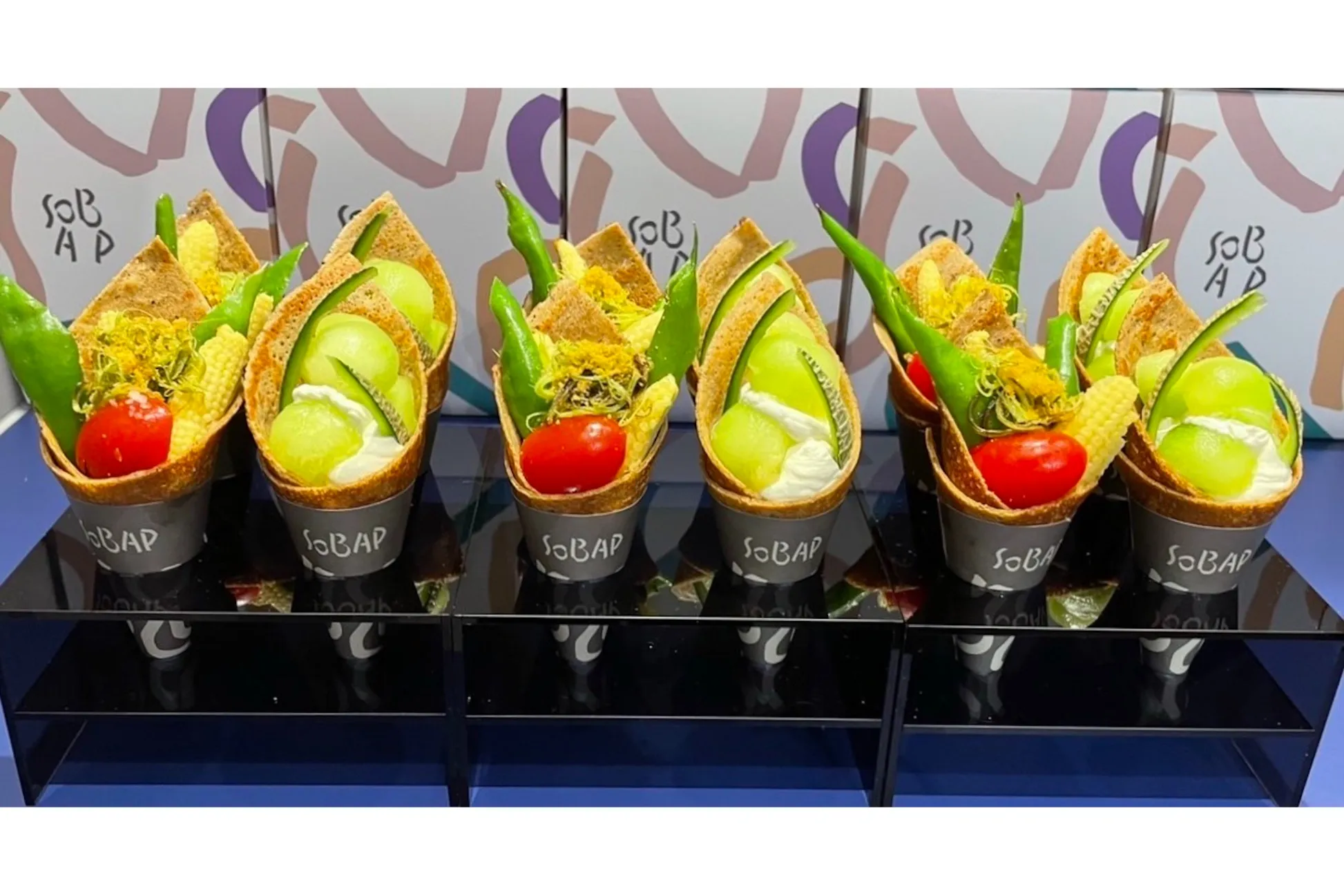 【東京駅】そば粉クレープ専門店「ソバープ」から夏の新作！“メロン＆カスタード”など