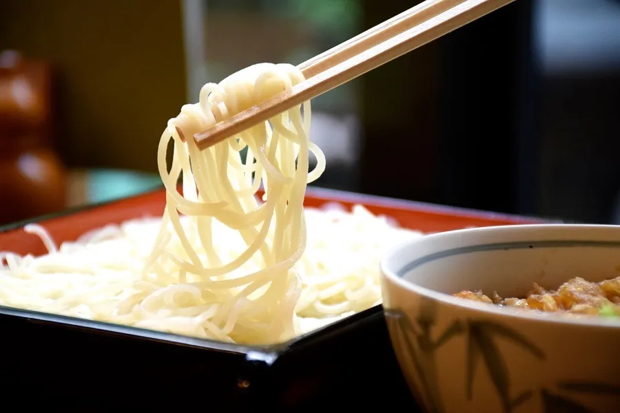 【日本橋】新そばの季節到来！創業100年以上の老舗で味わう絶品「そばランチ」4選