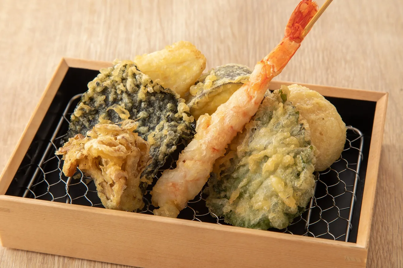 ▲「おすすめ天ぷら盛り合わせ」