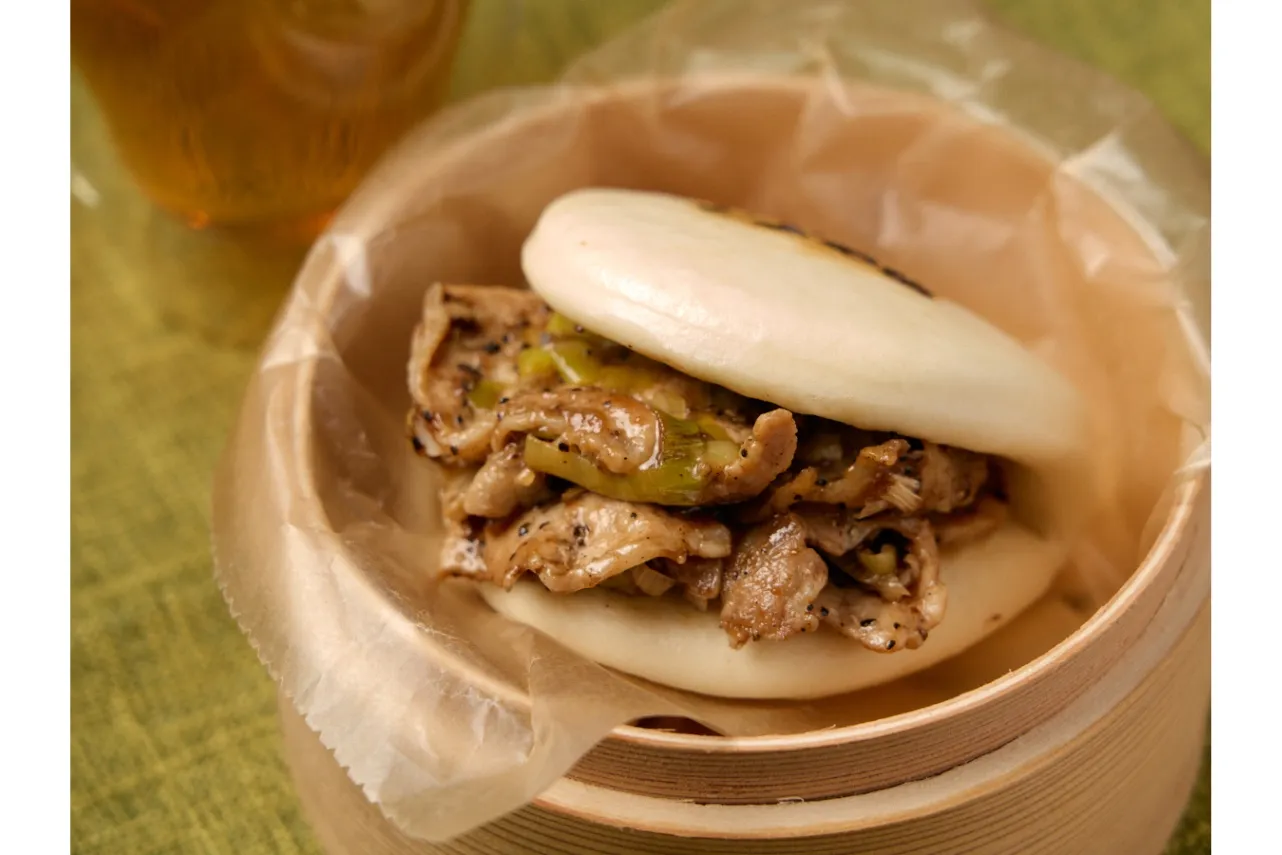 ふわもち食感”台湾バーガー専門店「とぶの坂」高田馬場にオープン