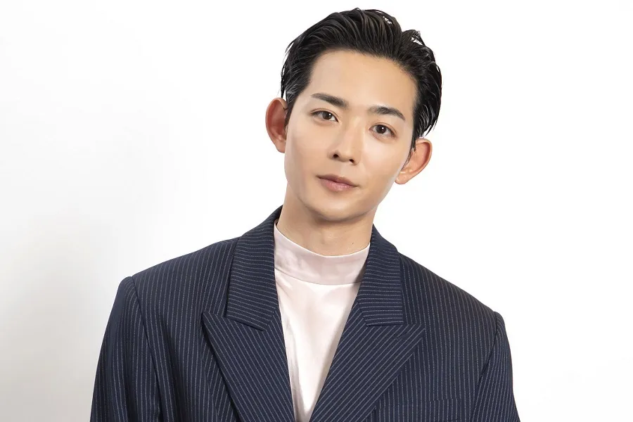 【SALE】竜星涼さん掲載ページ（A4サイズ）#80023 SALE】竜星涼さん掲載ページ（A4サイズ）#80023 SALE】竜星涼さん掲載